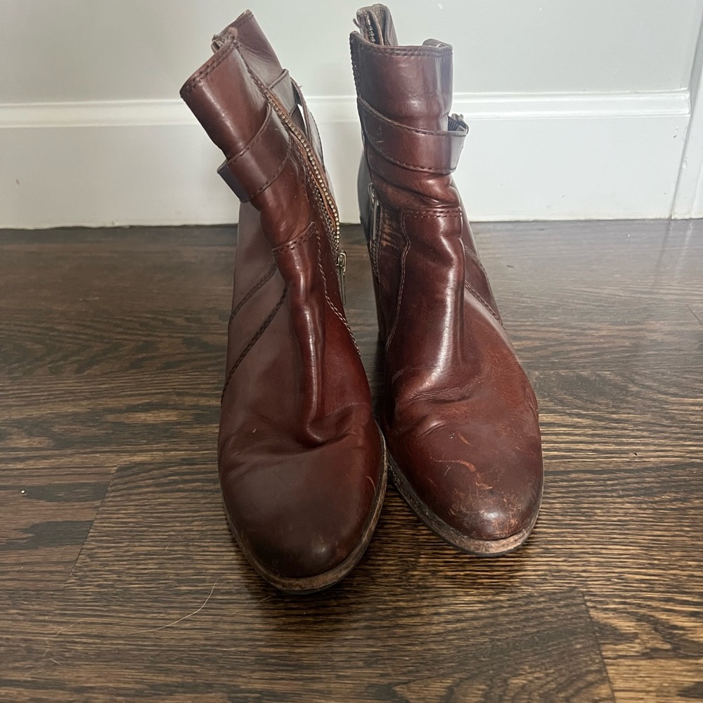 Frye Patty Riding Booty - Picture 4 of 5